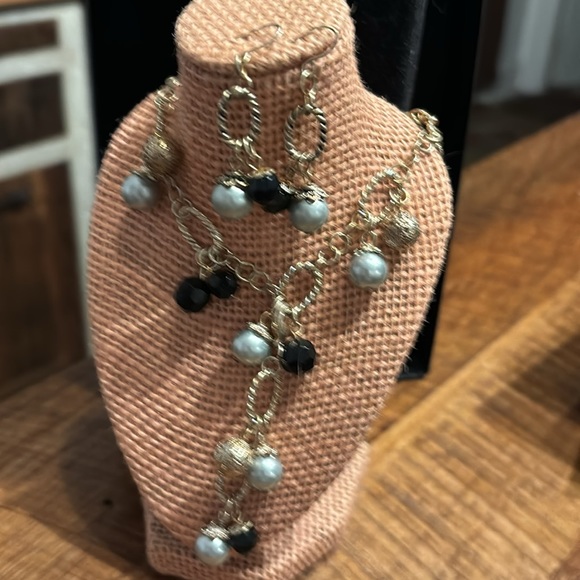 CALDWELL Retired Premier Designs hinged Bracelet - Picture 4 of 9